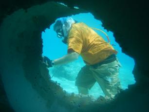 Brett Drilling Anchor Holes Reef Ball Image Gallery